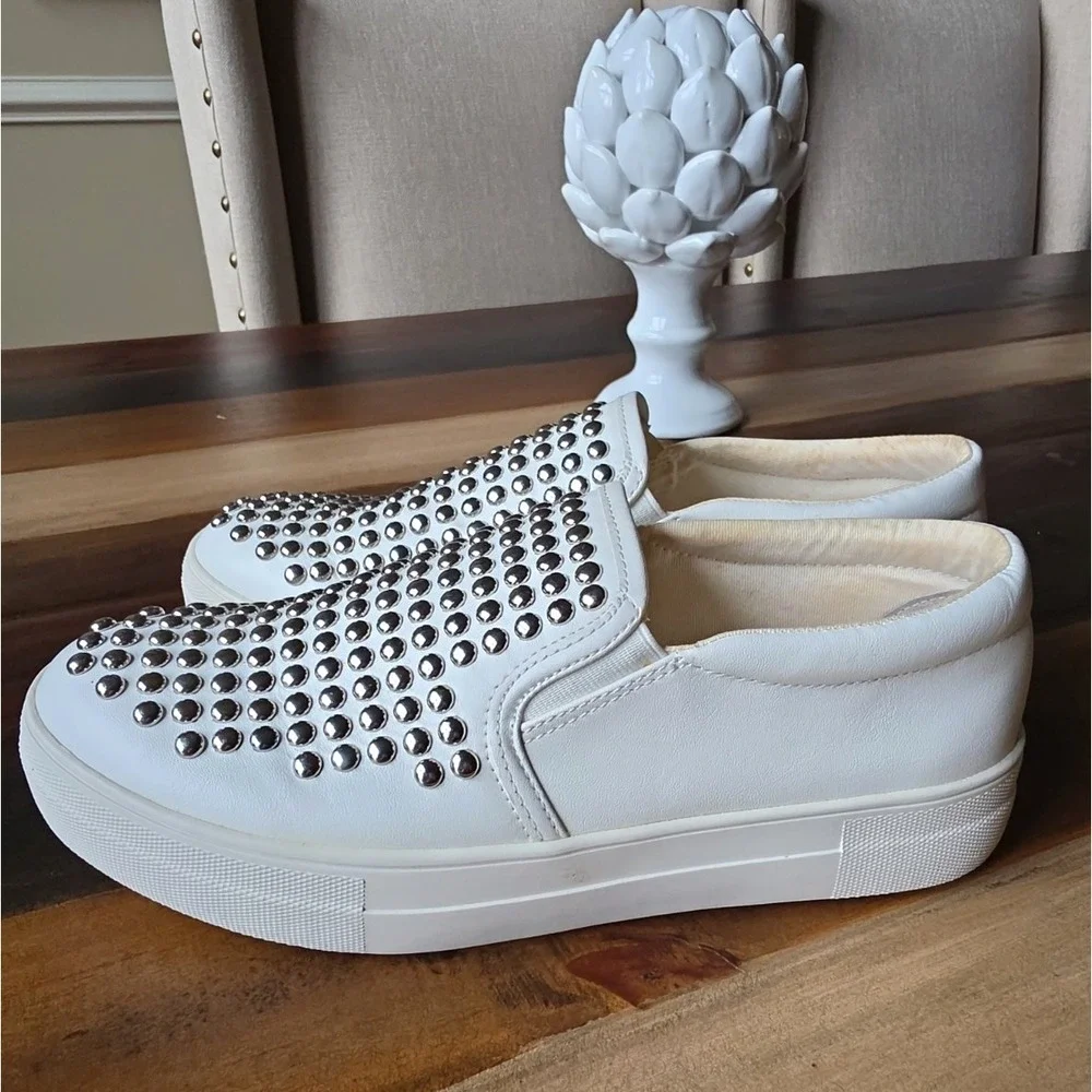 Steve Madden Women's Torin Platform White Silver Studded Slip-on Sneakers 9.5M